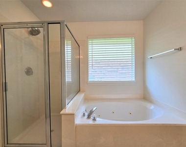 147 W Russet Grove Circle - Photo Thumbnail 21