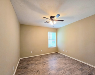 147 W Russet Grove Circle - Photo Thumbnail 26