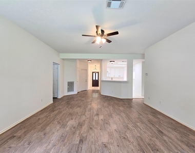 147 W Russet Grove Circle - Photo Thumbnail 9