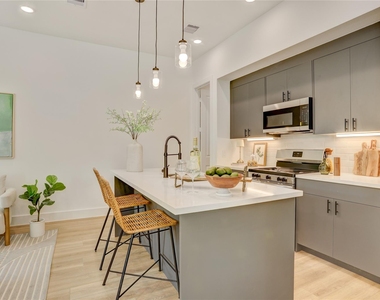 9604 Burden Street - Photo Thumbnail 14