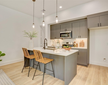 9604 Burden Street - Photo Thumbnail 13