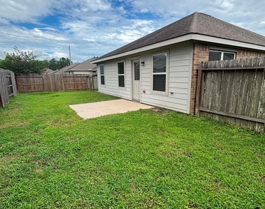 1707 Hickory Burl Lane - Photo Thumbnail 24