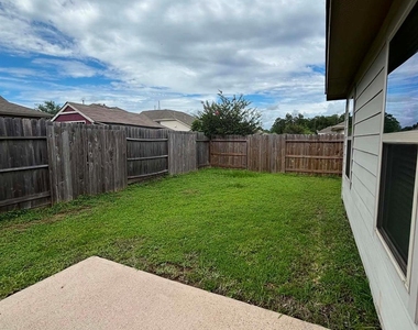 1707 Hickory Burl Lane - Photo Thumbnail 26