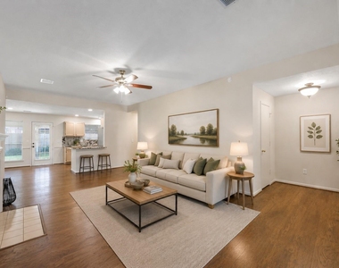 8910 Driftstone Drive - Photo Thumbnail 5