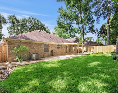 8910 Driftstone Drive - Photo Thumbnail 25