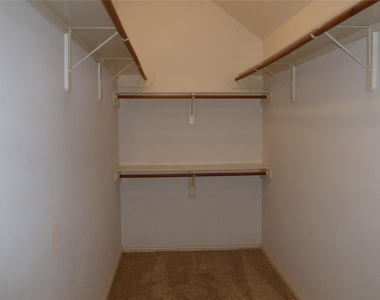 4823 Cypress Spring Drive - Photo Thumbnail 18