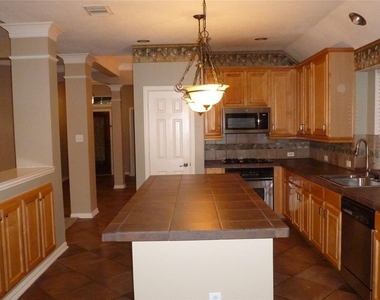4823 Cypress Spring Drive - Photo Thumbnail 10
