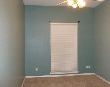 4823 Cypress Spring Drive - Photo Thumbnail 20