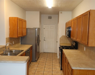 15931 Winston Point Lane Lane - Photo Thumbnail 5