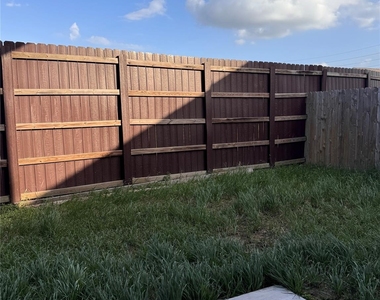 15931 Winston Point Lane Lane - Photo Thumbnail 14