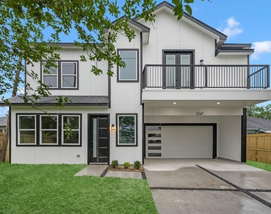 2347 Knoblock - Photo Thumbnail 1