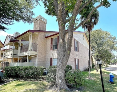 2120 El Paseo Street - Photo Thumbnail 14