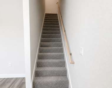 17318 N Eldridge Parkway - Photo Thumbnail 13