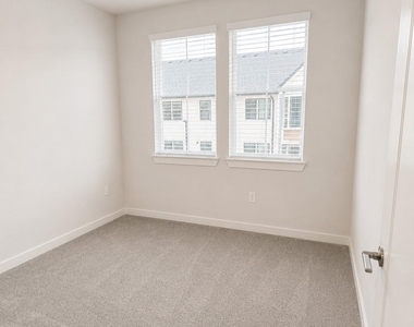 17318 N Eldridge Parkway - Photo Thumbnail 17