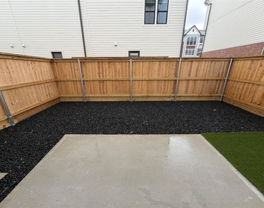 17318 N Eldridge Parkway - Photo Thumbnail 2