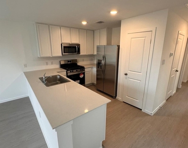 21483 Carosella Drive - Photo Thumbnail 1