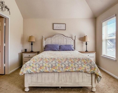 32659 Timber Point Dr - Photo Thumbnail 11