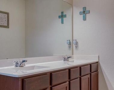 32659 Timber Point Dr - Photo Thumbnail 19