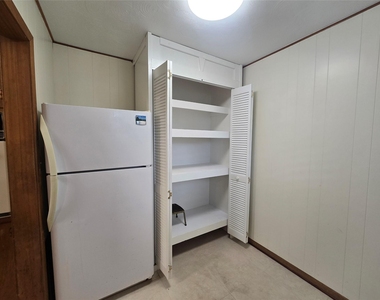308 Mackeral Street - Photo Thumbnail 13