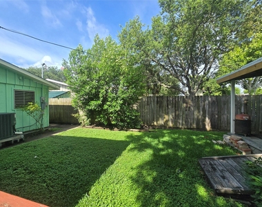 308 Mackeral Street - Photo Thumbnail 20