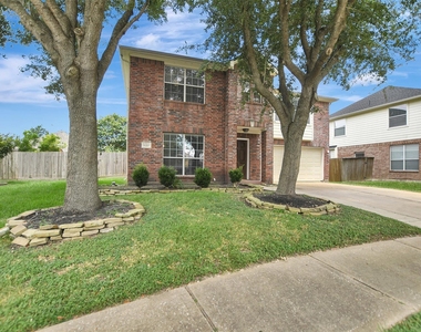 5410 Spring Oak Drive - Photo Thumbnail 2