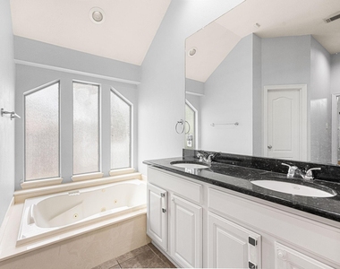 802 Floriencia Street - Photo Thumbnail 23
