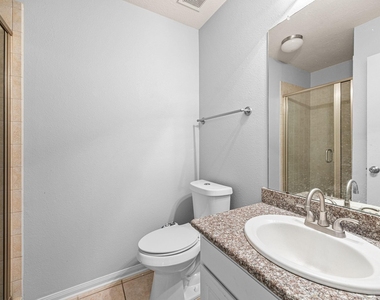 802 Floriencia Street - Photo Thumbnail 25