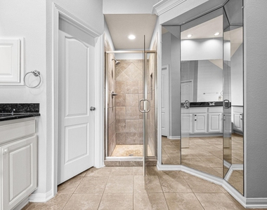 802 Floriencia Street - Photo Thumbnail 22