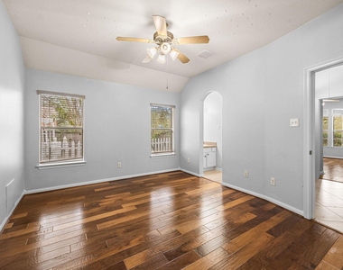 802 Floriencia Street - Photo Thumbnail 26