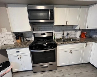 4301 La Branch Street - Photo Thumbnail 9