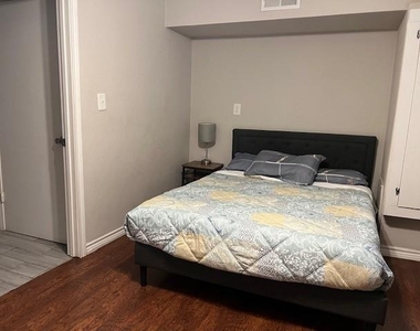 4301 La Branch Street - Photo Thumbnail 13