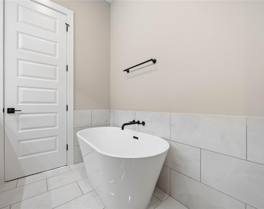 4013 Griggs - Photo Thumbnail 25