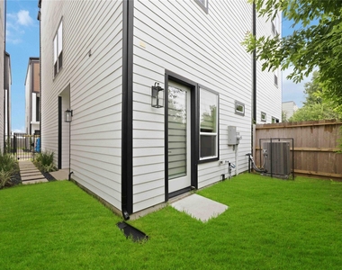 4013 Griggs - Photo Thumbnail 13