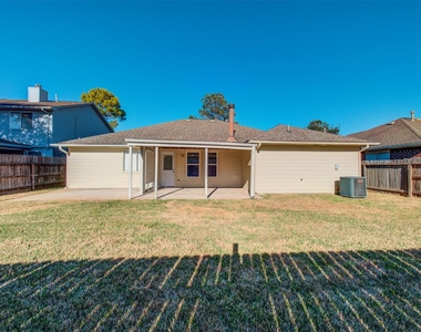 7314 Tara Drive - Photo Thumbnail 24