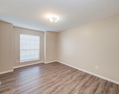 7314 Tara Drive - Photo Thumbnail 21