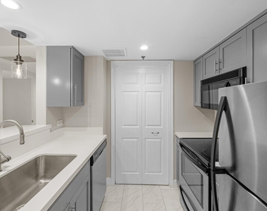 3525 Sage Road - Photo Thumbnail 5