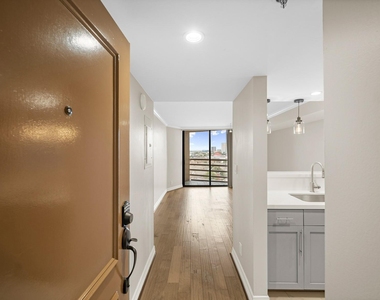 3525 Sage Road - Photo Thumbnail 11