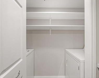 3525 Sage Road - Photo Thumbnail 6