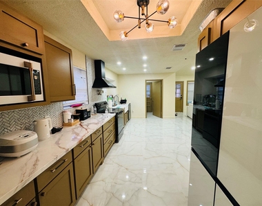 23230 Canyon Lake Drive - Photo Thumbnail 3