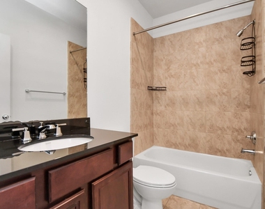 3900 Center Street - Photo Thumbnail 6