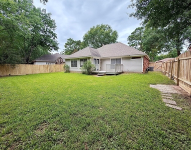 4006 Hunnington Drive - Photo Thumbnail 12