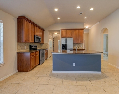 11 Ebony Oaks Place - Photo Thumbnail 7