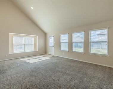3126 Mcdonough Way - Photo Thumbnail 11