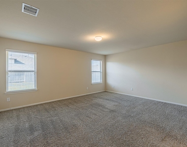3126 Mcdonough Way - Photo Thumbnail 14