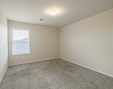 3126 Mcdonough Way - Photo Thumbnail 20