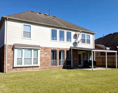 13610 Orchard Wind Lane - Photo Thumbnail 17