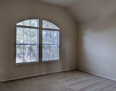 13610 Orchard Wind Lane - Photo Thumbnail 12