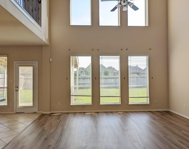13610 Orchard Wind Lane - Photo Thumbnail 3