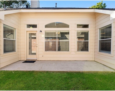 31 Auburn Path Drive - Photo Thumbnail 23