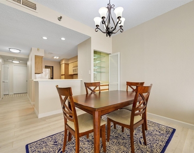 7700 Seawall Boulevard - Photo Thumbnail 14